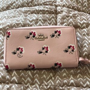 Wristlet